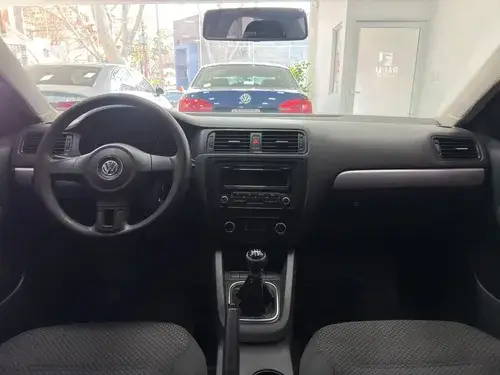 Volkswagen Vento 2.0 Advance I 110cv 2012