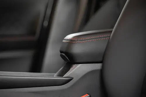 Fiat FASTBACK 1.3 T GSE ABARTH AT6 L24 2025