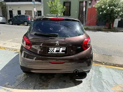 Peugeot 208 1.6 Allure 2018