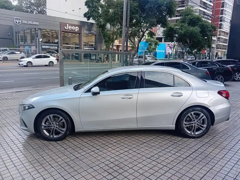 Mercedes-Benz A200 1.3 163cv Progressive Sedan 2020