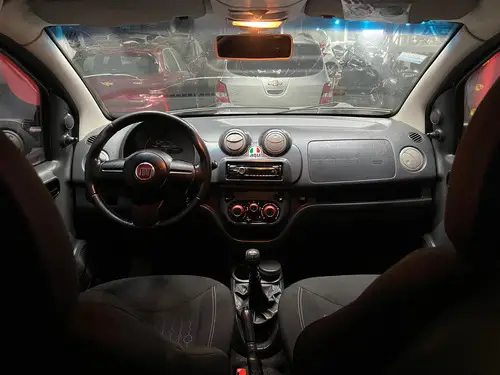 Fiat Uno 1.4 Sporting 2013