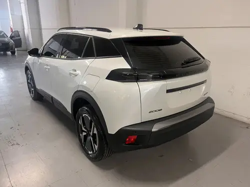 Peugeot 2008 1.0T Active Cvt 2026