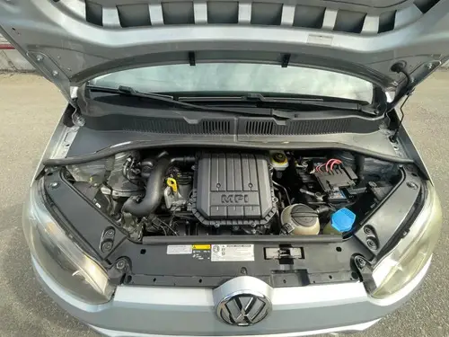 Volkswagen Up! 1.0 High Up! 75cv 3 p 2014