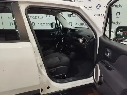 Jeep Renegade 2.4 4X4 LONGITUDE AT L16 2017
