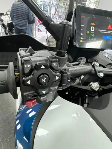 800 MT EXPLORE Touring 2026