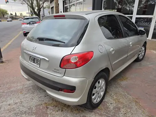 Peugeot 207 1.4 Xs 2010