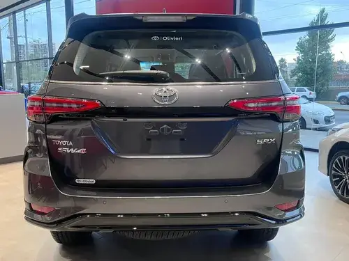 Toyota SW4 2.8 Srx 204Cv 4X4 7As At 2026