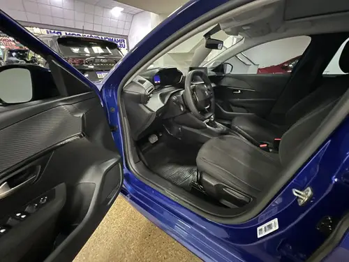 Peugeot 208 1.6 Active Tiptronic 2021