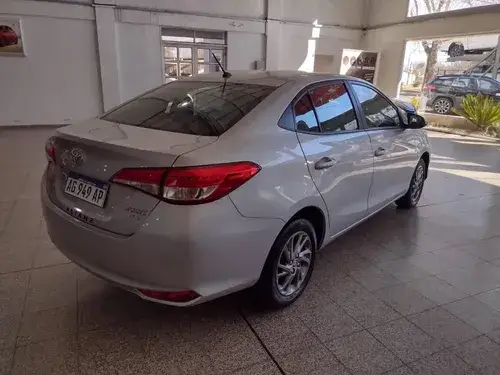 Toyota Yaris 1.5 4p Xls 2024