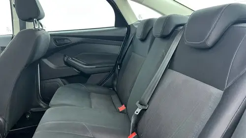 Ford Focus 1.6L N Mt S 2016