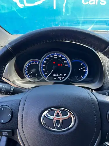 Toyota Yaris 1.5 107cv Xls 2024