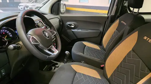Renault Kangoo Ii 1.6 Sce Stepway 2025