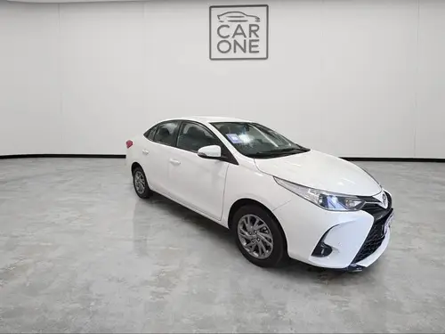 Toyota Yaris 1.5 XLS CVT 4P 2024