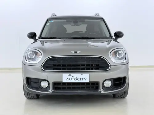 Mini Countryman PEPPER AT L17 2018