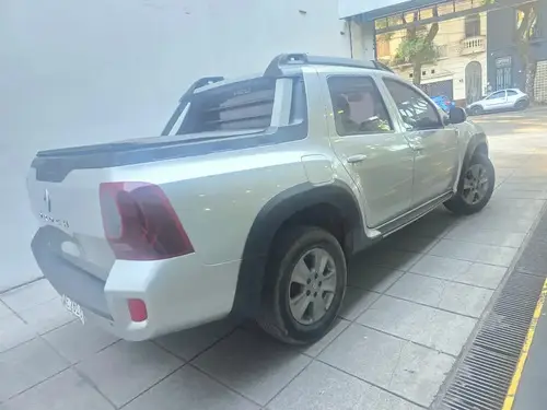 Renault Duster Oroch 2.0 Outsider Plus 2020