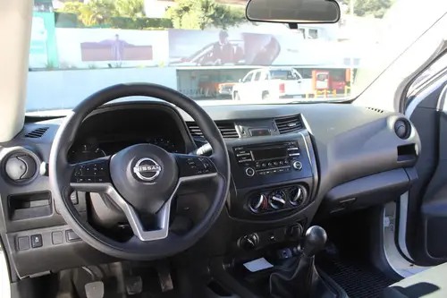 Nissan Frontier 2.3 S Cd 4x4 Mt 2023