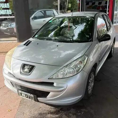 Peugeot 207 1.4 Active 75cv 2012