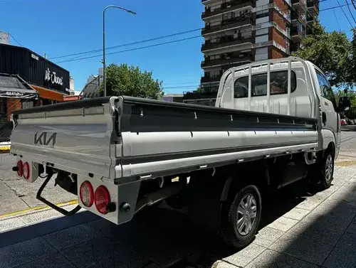 Kia K2500 2.5 Caja 2026