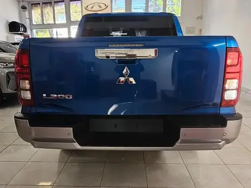 L200 L200 GLS 2.4 AT6 4X4 2025