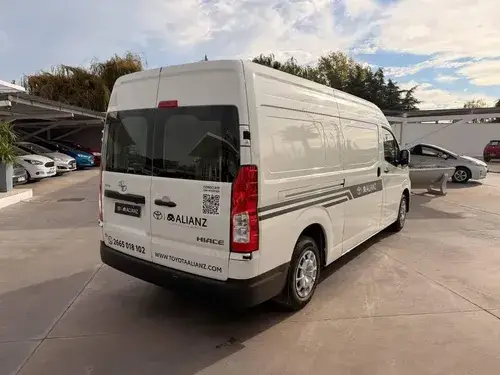 Toyota Hiace 2.8 Furgon L2h2 2023