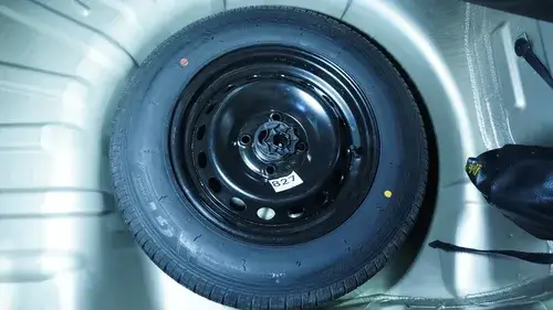 Renault Clio 1.2 Mío Expression Pack I 2013