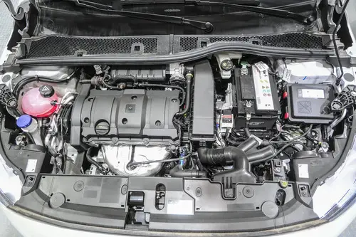 Peugeot 208 1.6 Allure At 2026