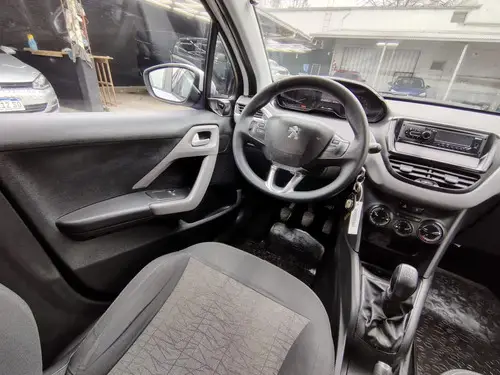 Peugeot 208 ACTIVE 1.6 115 2018