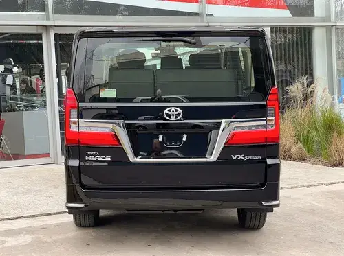 Toyota Hiace 2.8 Tdi Wagon 6at 10a 2026