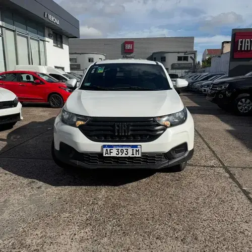 Fiat Strada 1.4 8v Endurance Cd 2022