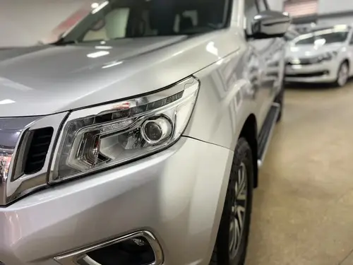 Nissan Frontier 2.3 Le Cd 4x4 At 2021