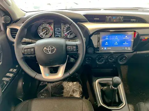 Toyota Hilux Pick-Up 2.8 Cd Sr 204Cv 4X4 2026