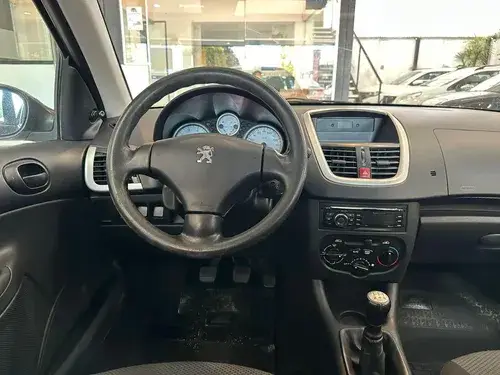 Peugeot 207 Compact Allure 1.4 MT 2015