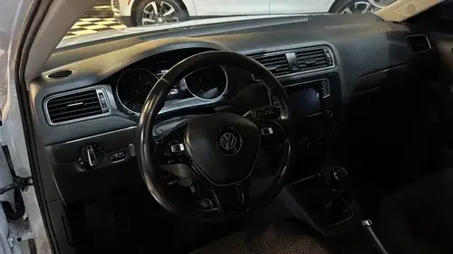 Volkswagen Vento 1.4 Comfortline 150cv 2017