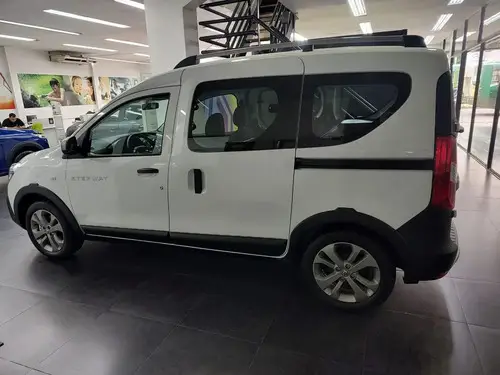 Renault Kangoo Ii 1.6 Sce Stepway 2026