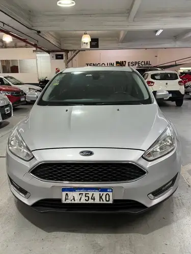 Ford Focus III 2.0 Se Plus At6 2016