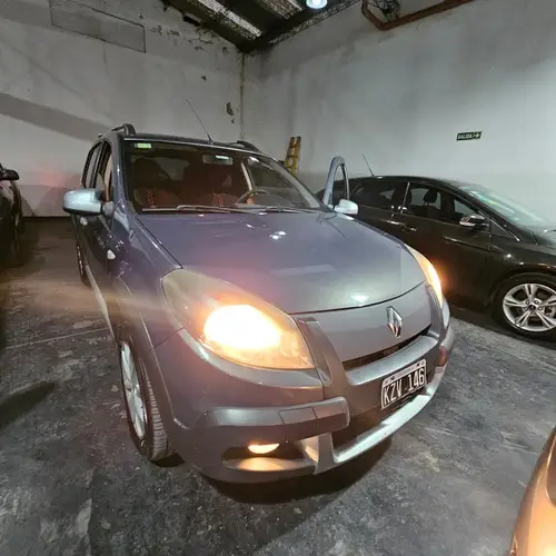 Renault Sandero Stepway 1.6 Dynamique 105cv 2012