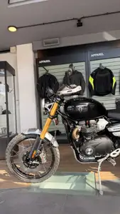 Triumph Scrambler 1200 XE motocicleta 2026