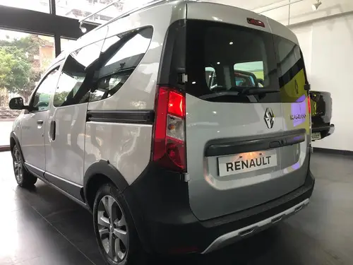 Renault Kangoo Ii 1.6 Sce Stepway 2026
