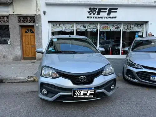 Toyota Etios 1.5 Xls At 2023