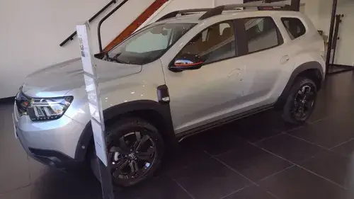 Renault Duster iconic cvt 4x2 2026