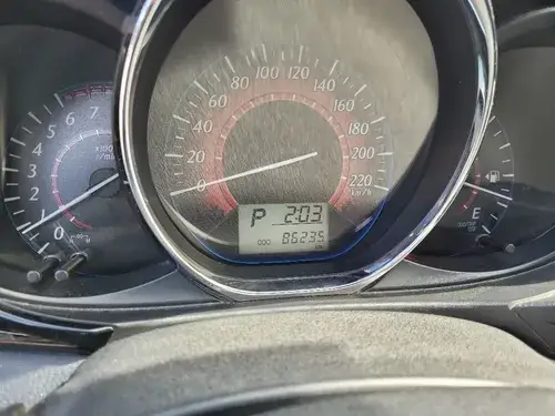 Toyota Yaris 1.5 107cv Cvt 2017