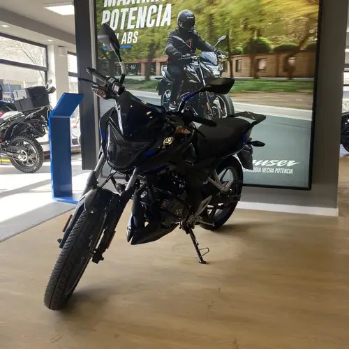 Bajaj P150 Street 2026