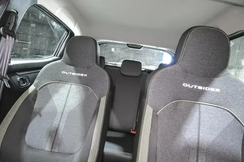 Renault Kwid 1.0 Sce 66Cv Iconic Outsider 2026