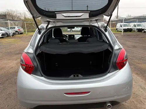 Peugeot 208 ALLURE 1.6 2018