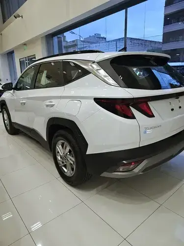Hyundai Tucson 2.0 Safety 2Wd At 2026