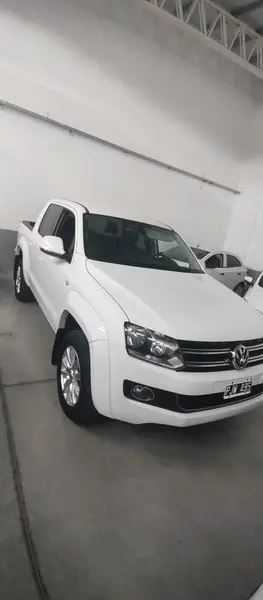 Volkswagen AMAROK AMAROK 2,0TD 4X2 DC HIGHLINE 180 HP PACK AUTOMATICA 2015