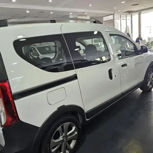 Renault Kangoo Ii 1.6 Sce Stepway 2026