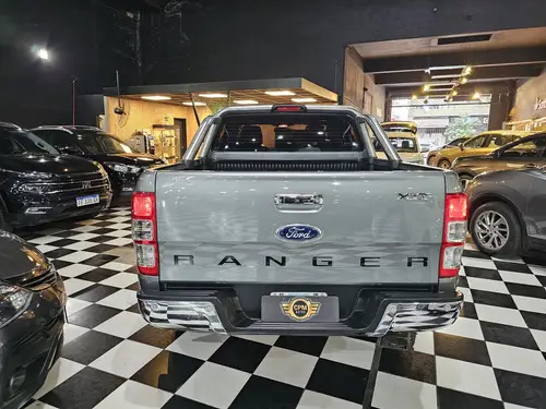 Ford Ranger 3.2 Cd 4x4 Xlt Tdci 200cv At 2015