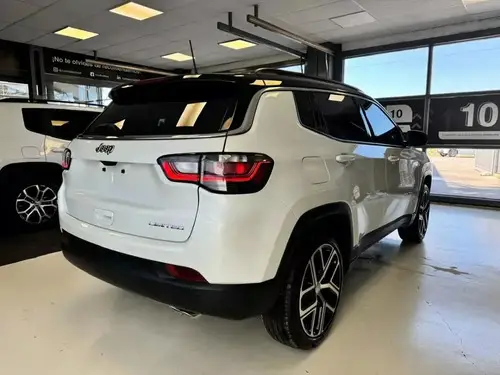 Jeep Compass 1.3 T270 Limited 4X2 At6 2027