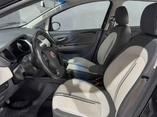 Fiat Punto 1.6 Essence 2013